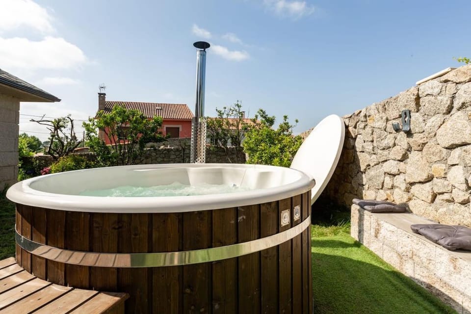 Garden, Hot Tub, Hot Tub