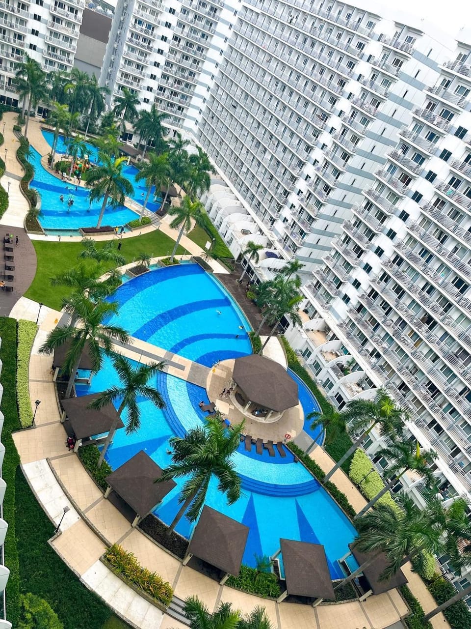BEST Q CONDO w/ Great View Apartment in Pasay