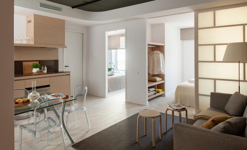 Kitchen or kitchenette, Living room, Photo of the whole room, Seating area, Dining area