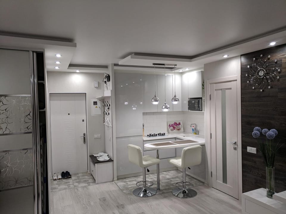 Coffee/tea facilities, Kitchen or kitchenette, Dining area