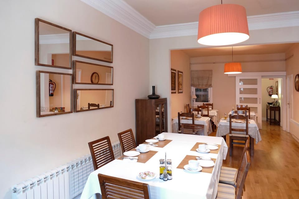 Dining area, Area and facilities, Breakfast, Continental breakfast, Buffet breakfast