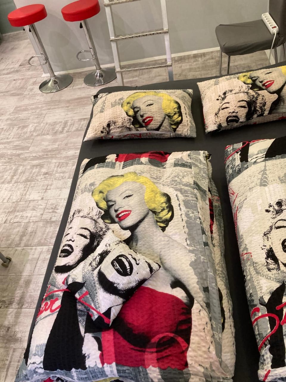 Marilyn City Center Apartment in Hungary