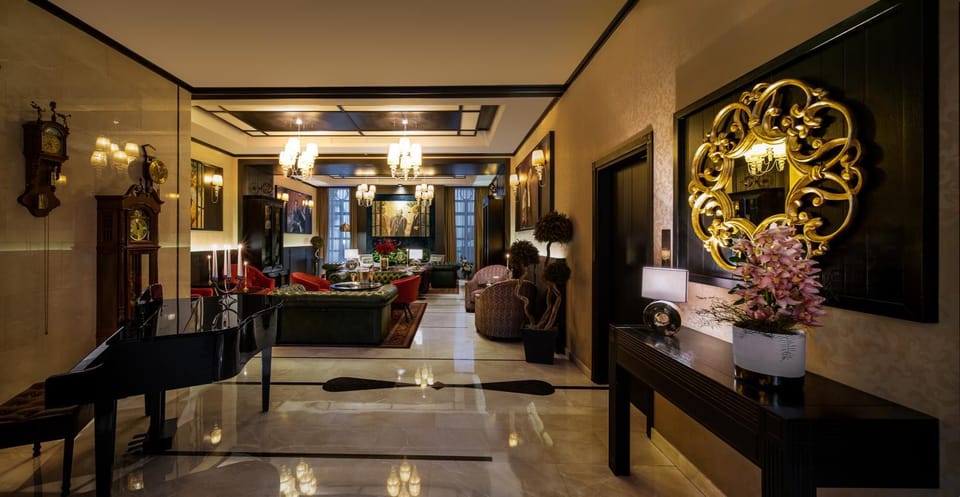 Lounge or bar