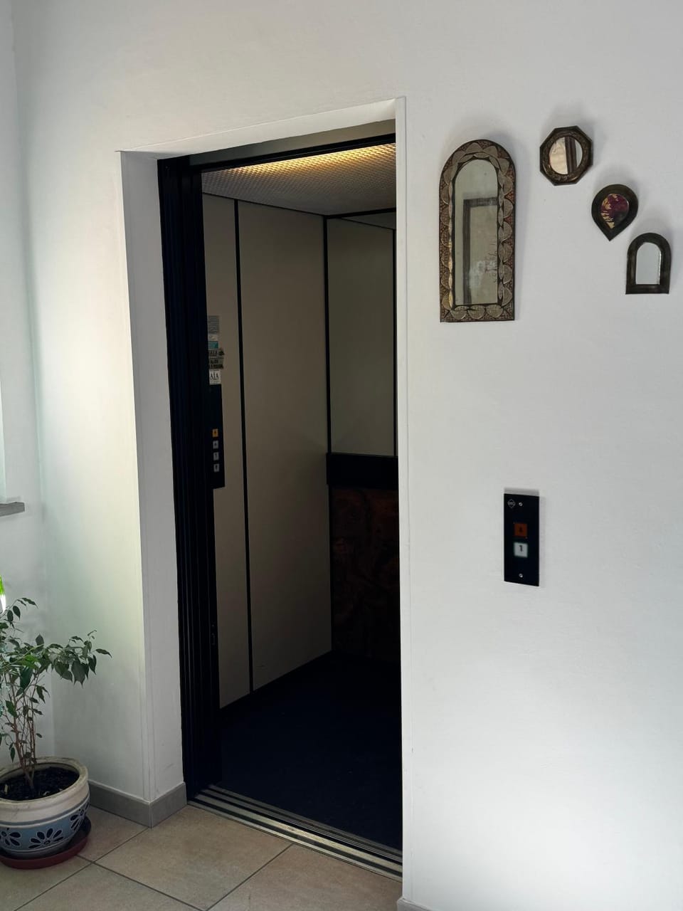 elevator