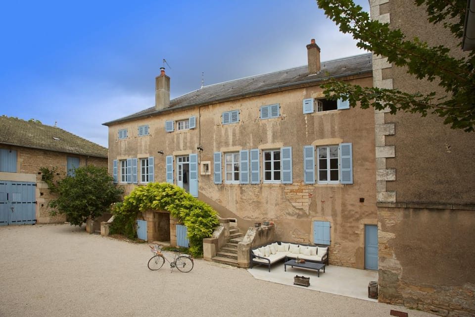 Manoir de Puyval House in Bourgogne-Franche-Comté