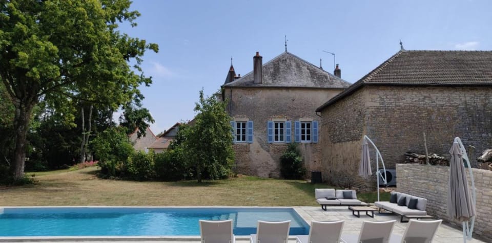 Manoir de Puyval House in Bourgogne-Franche-Comté