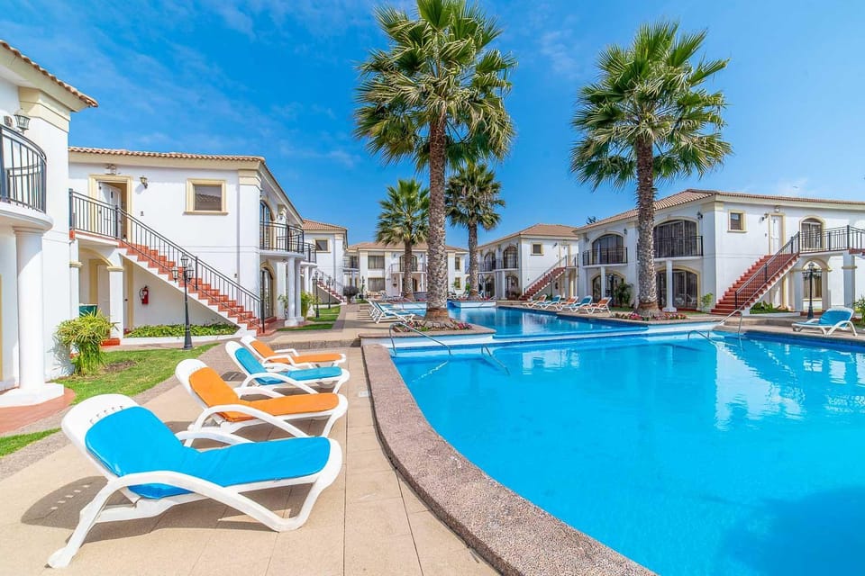 Pool view, Swimming pool, Swimming pool