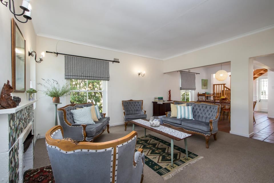 Living room, Lounge or bar, Seating area