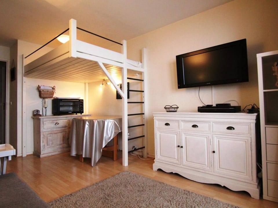 Studio cosy 4 pers avec balcon exposé sud, proche commerces et pistes, quartier des Jeux - FR-1-405-86 Apartment in Huez
