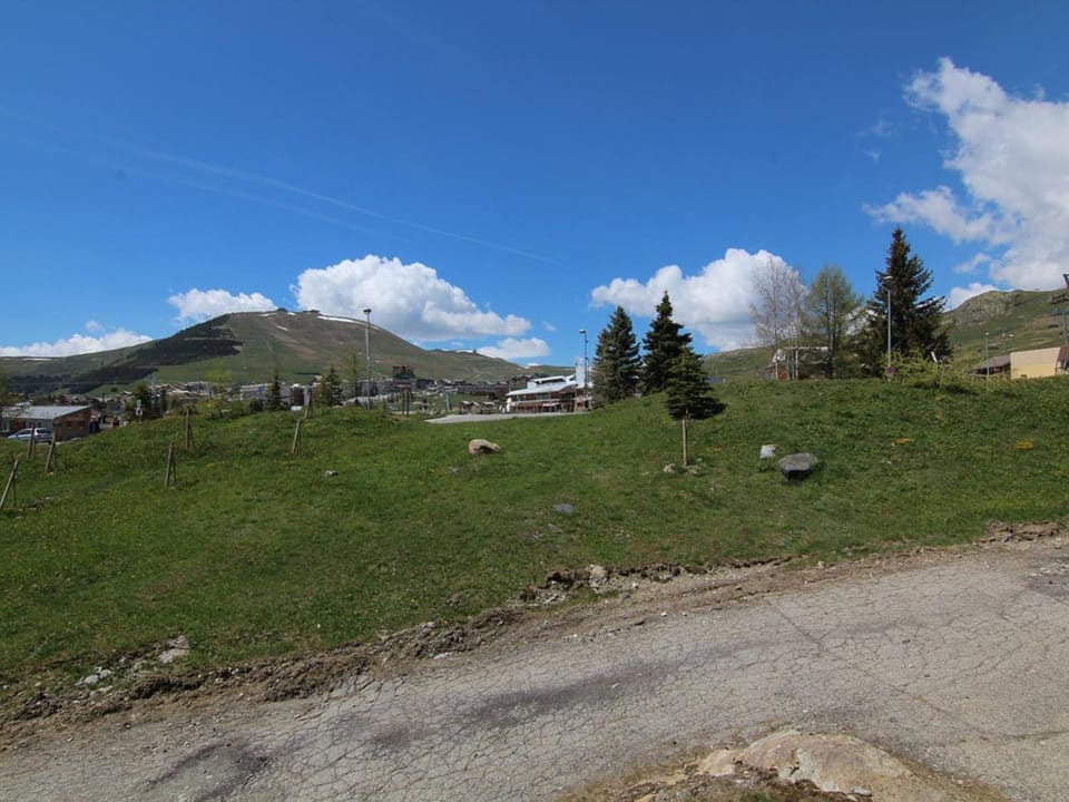 Studio 3 pers, Alpe d'Huez, animaux admis - FR-1-405-87 Apartment in Huez