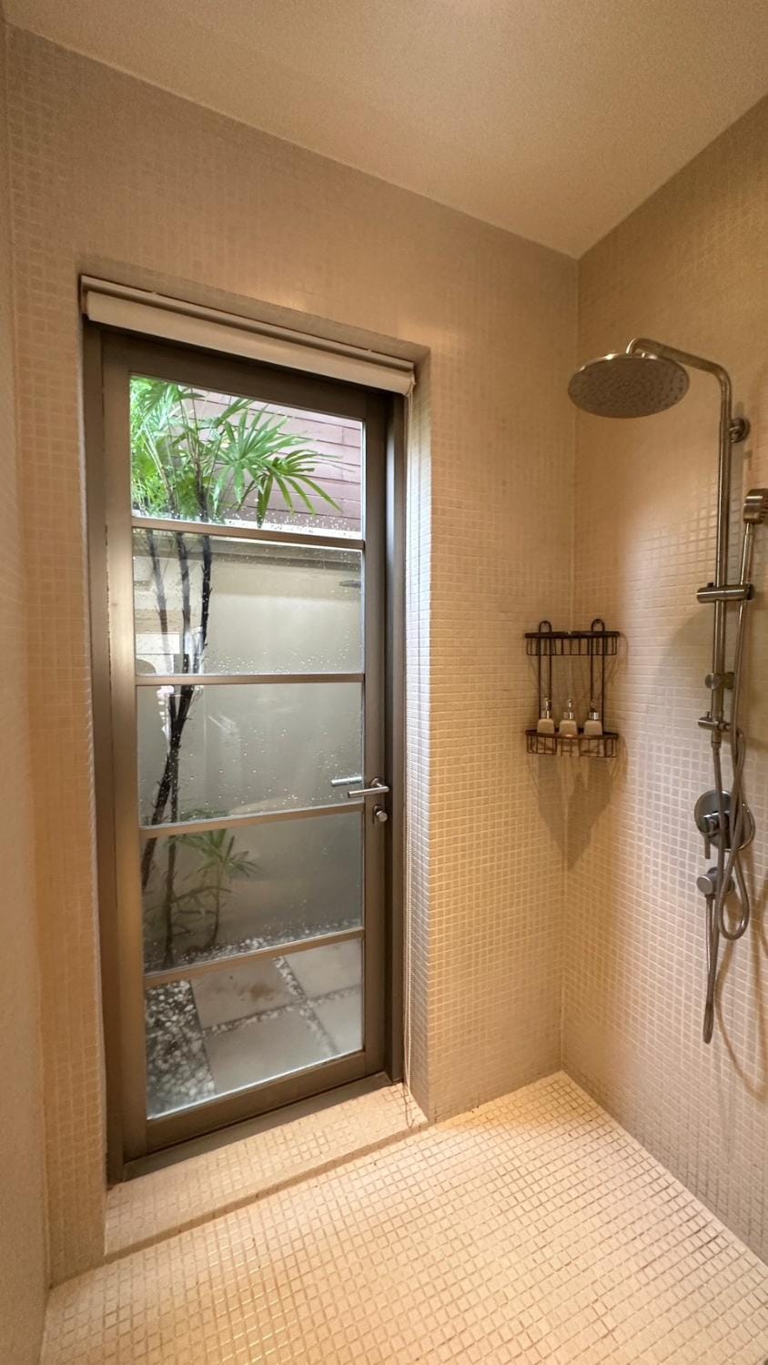 Shower, Bathroom, Bedroom