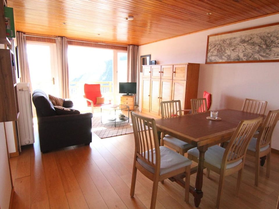 Appartement 3 pièces, 6 pers, 70m², Vieil Alpe, Alpes d'Huez, animaux OK - FR-1-405-69 Apartment in Huez