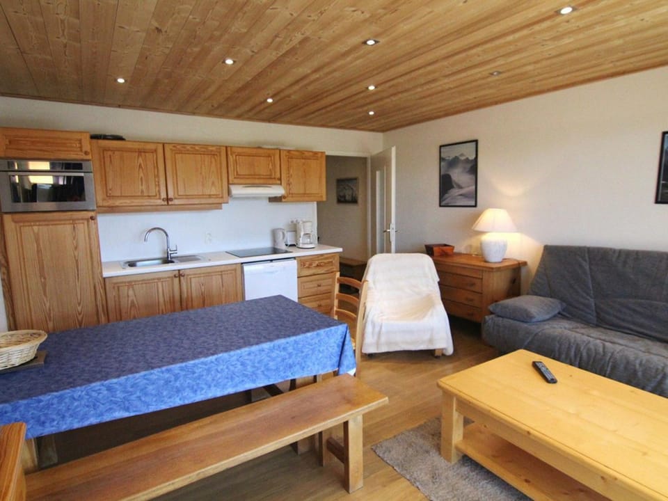 Appartement 2 pièces 6 personnes - Proche pistes Alpe d'Huez - FR-1-405-33 Apartment in Huez