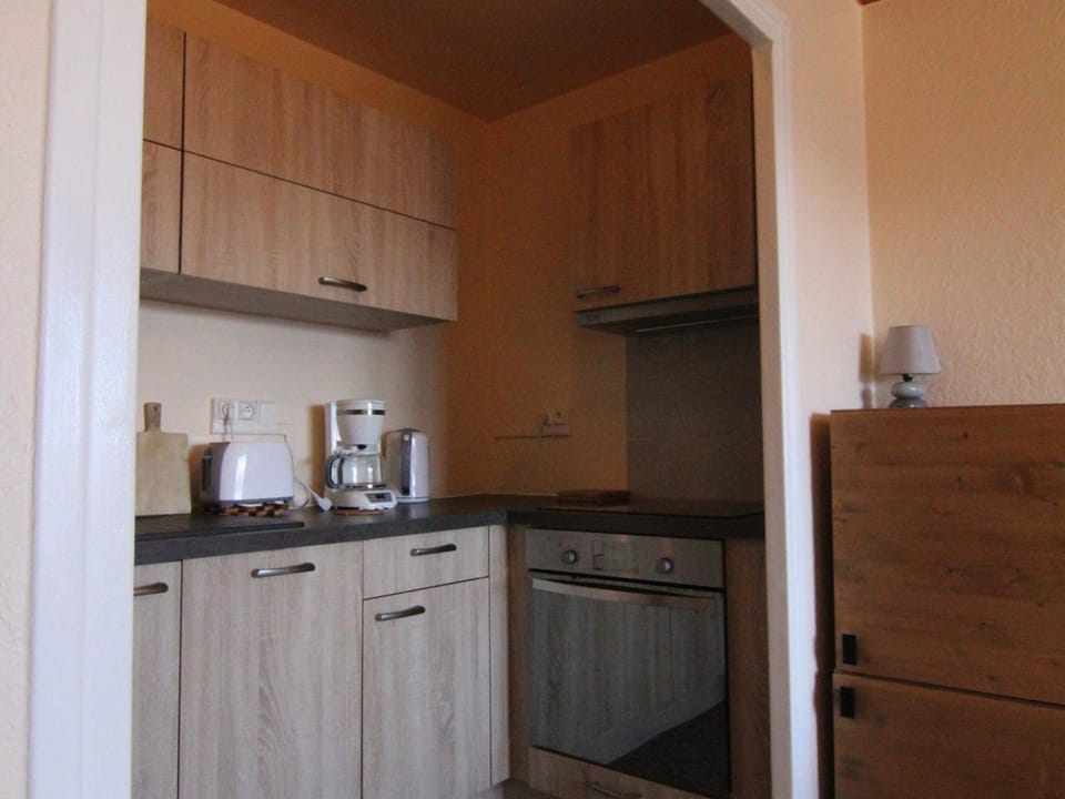Appartement cosy 2P pour 6 pers. avec balcon, proche télésiège - Quartier Vieil Alpe, Huez - FR-1-405-49 Apartment in Huez