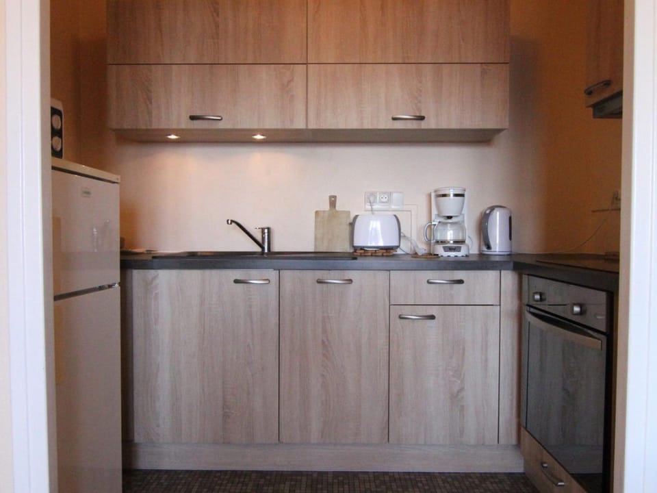 Appartement cosy 2P pour 6 pers. avec balcon, proche télésiège - Quartier Vieil Alpe, Huez - FR-1-405-49 Apartment in Huez