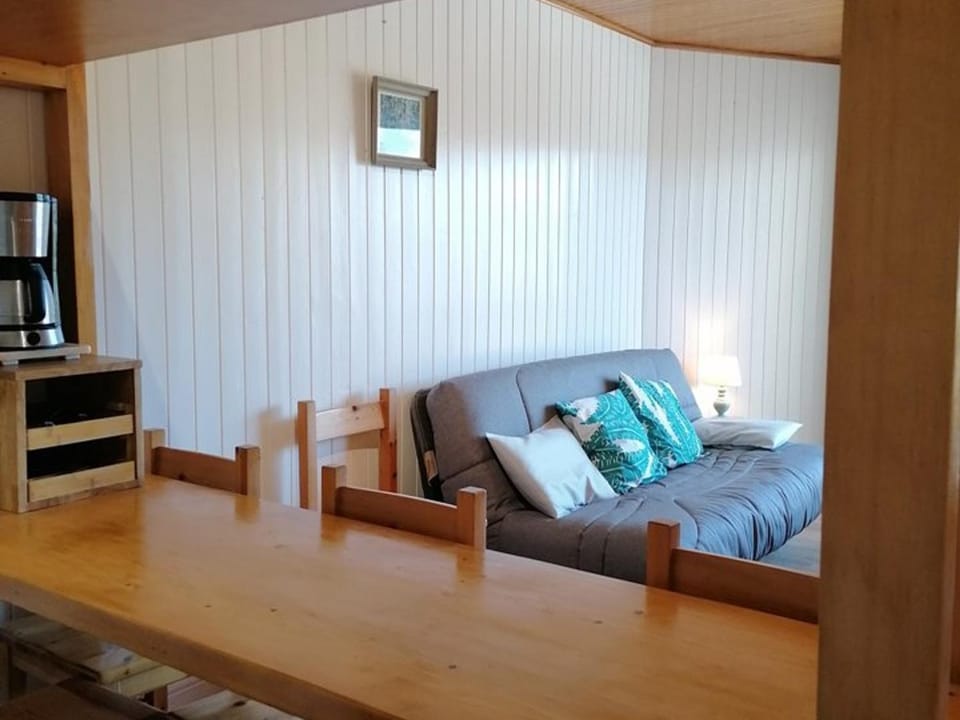 Appartement 2 pièces 6 pers avec balcon, parking et animaux acceptés - L'Alpe d'Huez - FR-1-405-10 Apartment in Huez