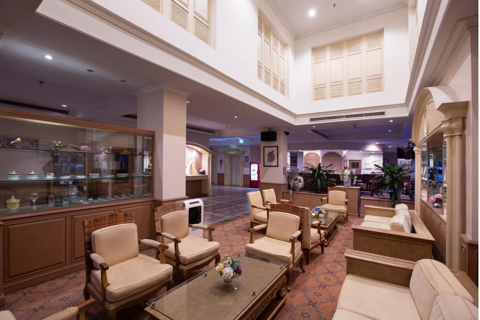 Lobby or reception, Seating area, Area and facilities