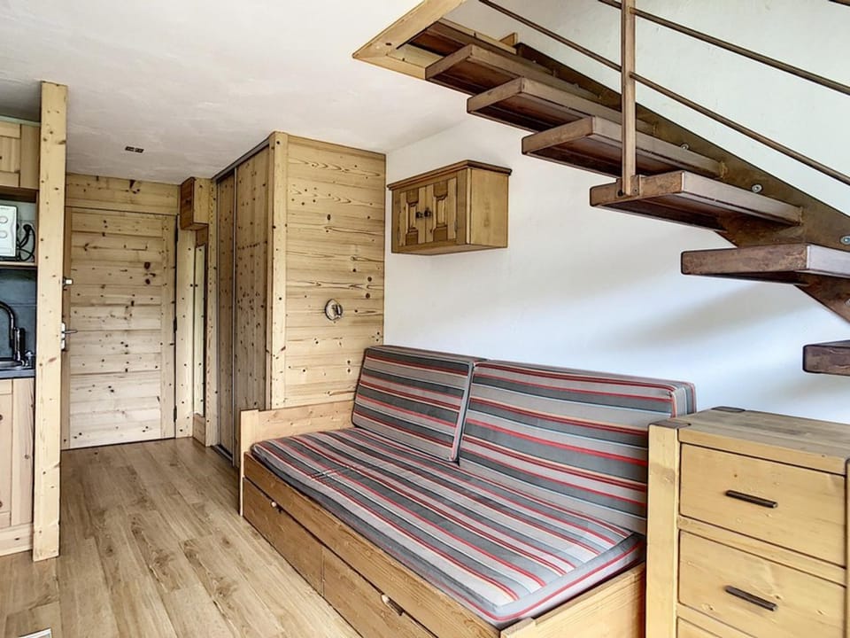 Duplex moderne, skis aux pieds, balcon sud - FR-1-344-273 Apartment in Les Allues