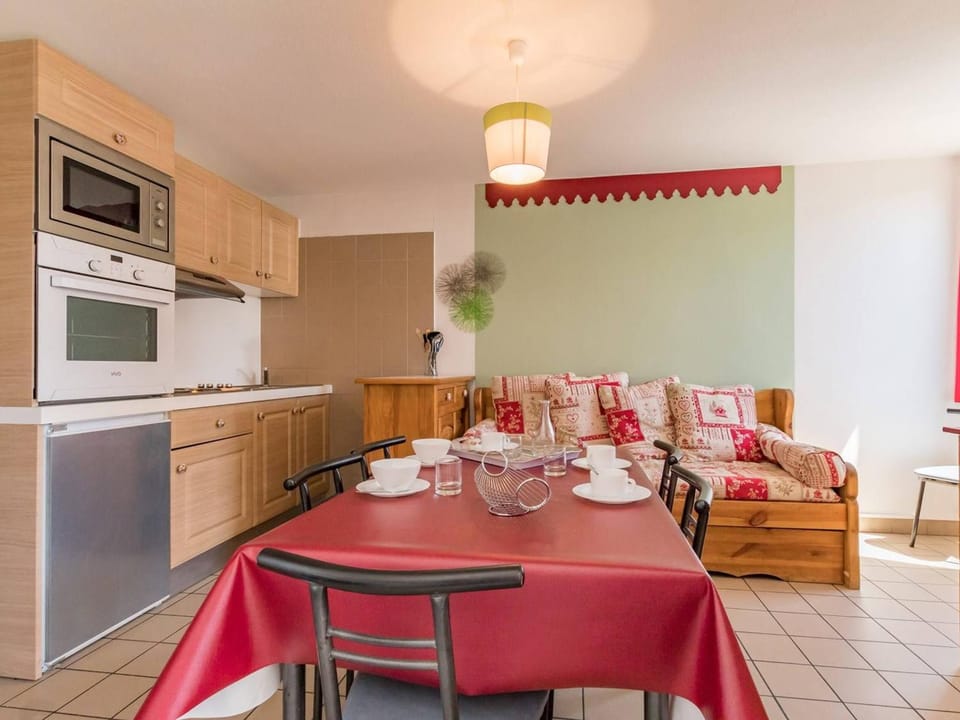Appartement 2P, balcon sud, proche Prorel et centre, 4-6 pers., ski, 2 étoiles, Briançon - FR-1-330C-13 Apartment in Briançon