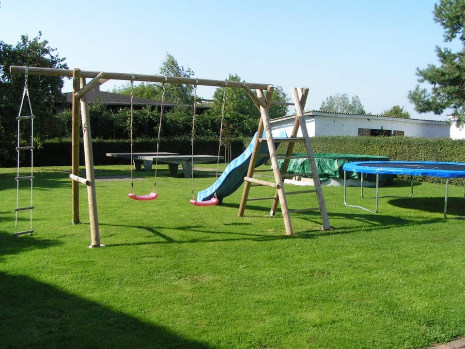 Gasthof Breeger-Bodden Bed and Breakfast in Mecklenburg-Vorpommern, Germany