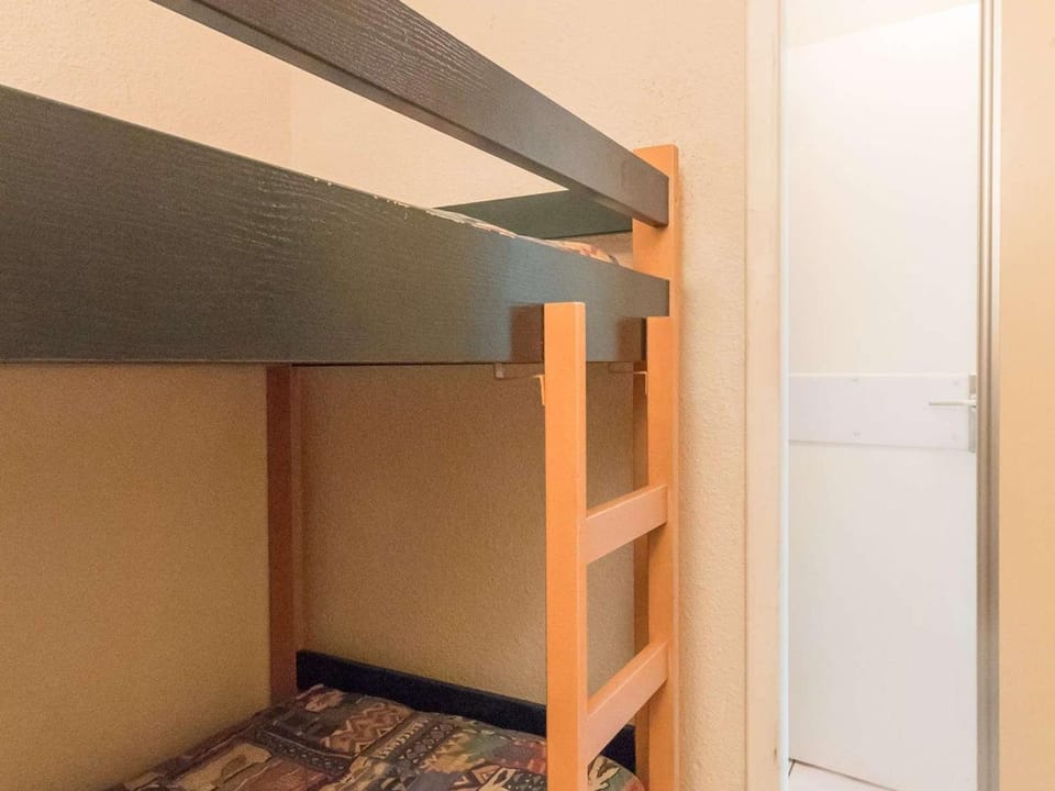 Charmant 2 pièces avec balcon, idéal pour 5 pers. à 100m des pistes, proche centre Briançon - FR-1-330C-25 Apartment in Briançon