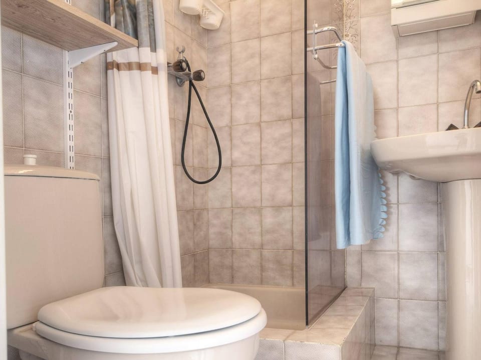 Studio cosy 2/3 pers au cœur de Briançon, proche centre-ville et télécabine - FR-1-330C-42 Cabin in Briançon