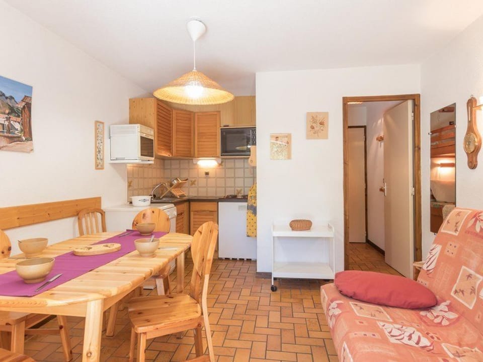 Monêtier Les Bains - Appartement 3 pièces avec jardin, rénové, proche Grands Bains - FR-1-330F-75 Apartment in Le Monêtier-les-Bains