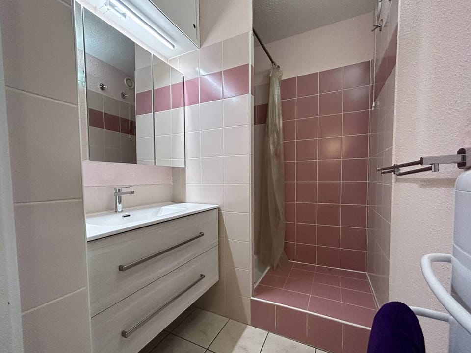 Appartement cosy à Briançon - 4 pers. - FR-1-330C-82 Apartment in Briançon