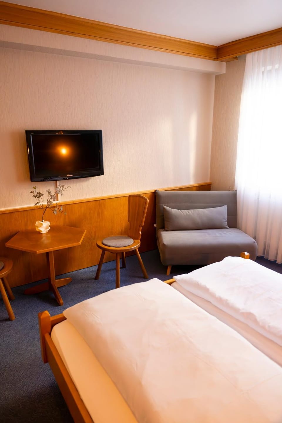 Seating area, Bedroom