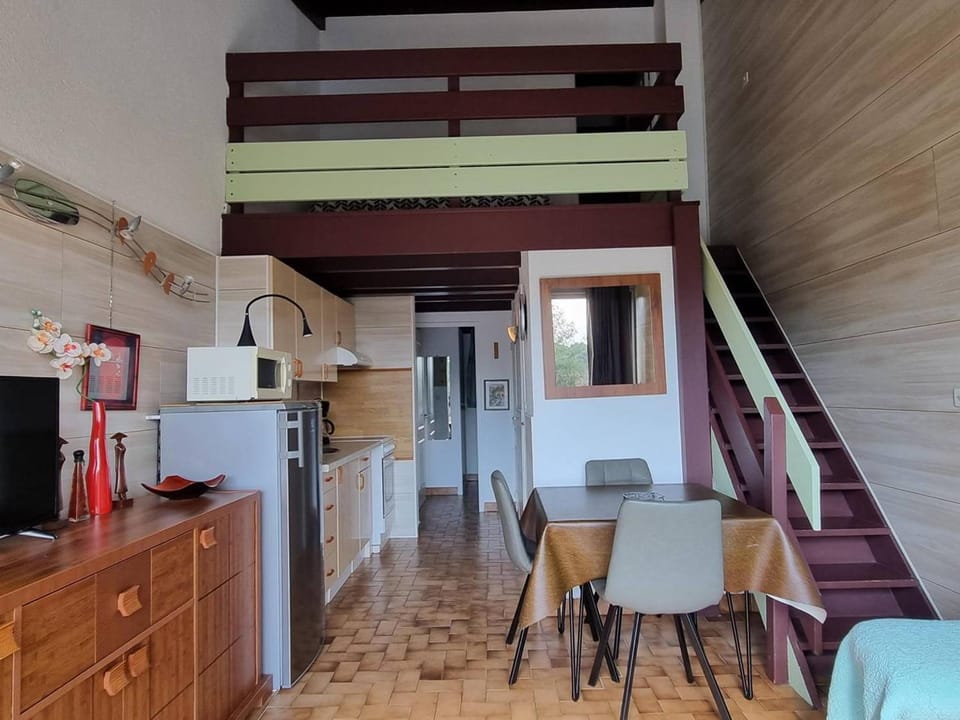 Appartement T3 avec Mezzanine, 6 couchages, piscine, parking, animaux acceptés - Argelès-sur-Mer Apartment in Argeles-sur-Mer