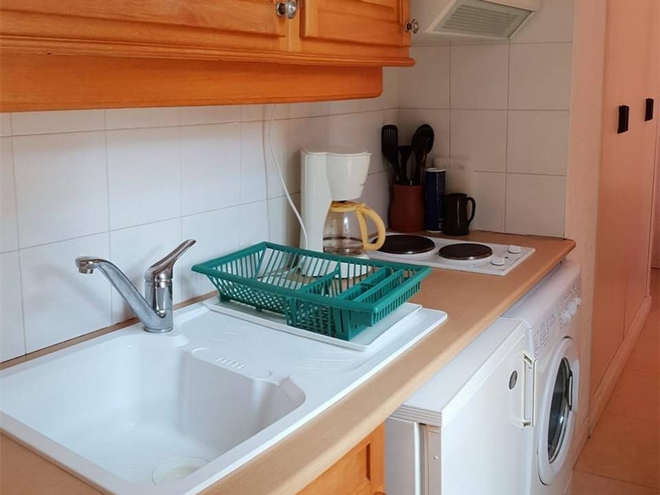Appartement T2 à 200m de la plage avec terrasse, parking, 5 couchages - Argelès-sur-Mer - FR-1-388-126 Apartment in Argeles-sur-Mer