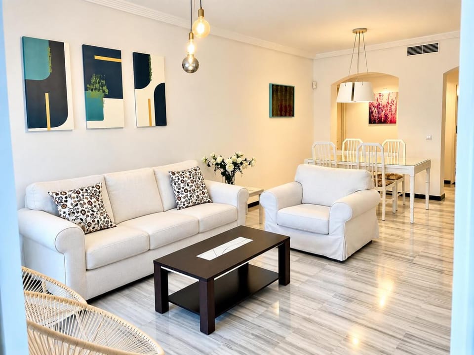 Lounge or bar
