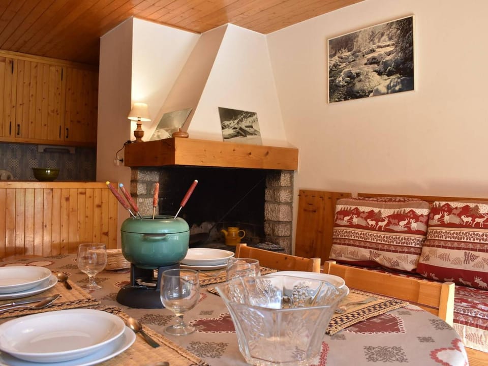Studio cosy pour 4 à 100m des pistes, Méribel – Proche commerces et restaurants - FR-1-180-71 Apartment in Les Allues