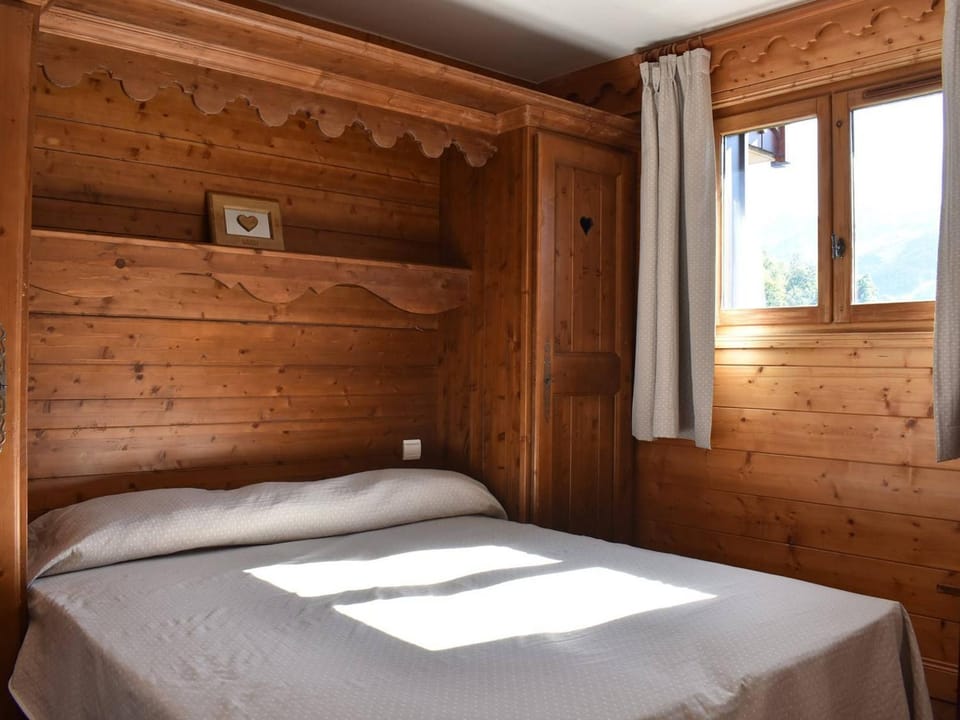 Appartement cosy avec piscine, 3 pièces pour 6 personnes à Méribel Village, proche des pistes - FR-1-180-201 Apartment in Les Allues