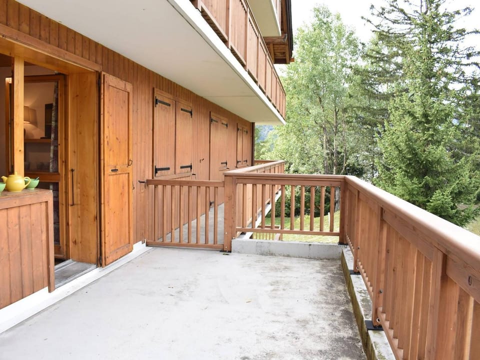 Studio 2/4 pers, Accès Pistes et Piscine, Proche Commerces, Méribel - FR-1-180-297 Apartment in Les Allues