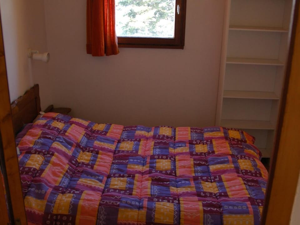 Confortable 3 pièces, 6 personnes, animaux admis - FR-1-263-75 Apartment in Auvergne-Rhône-Alpes