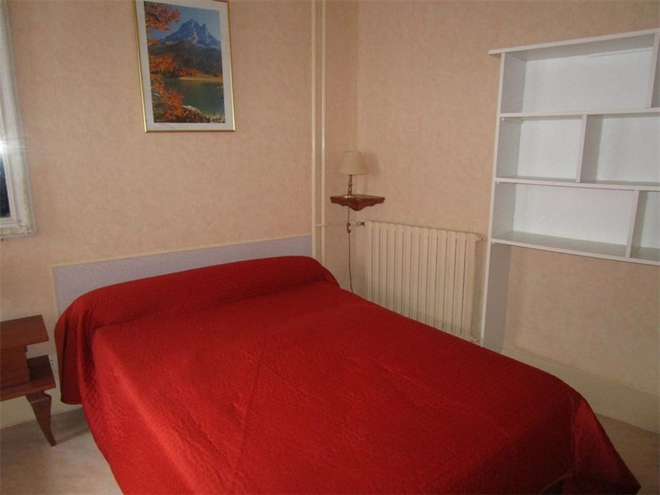 Appartement T3 pour 5 personnes, Centre Ville Cauterets - FR-1-234-137 Apartment in Cauterets