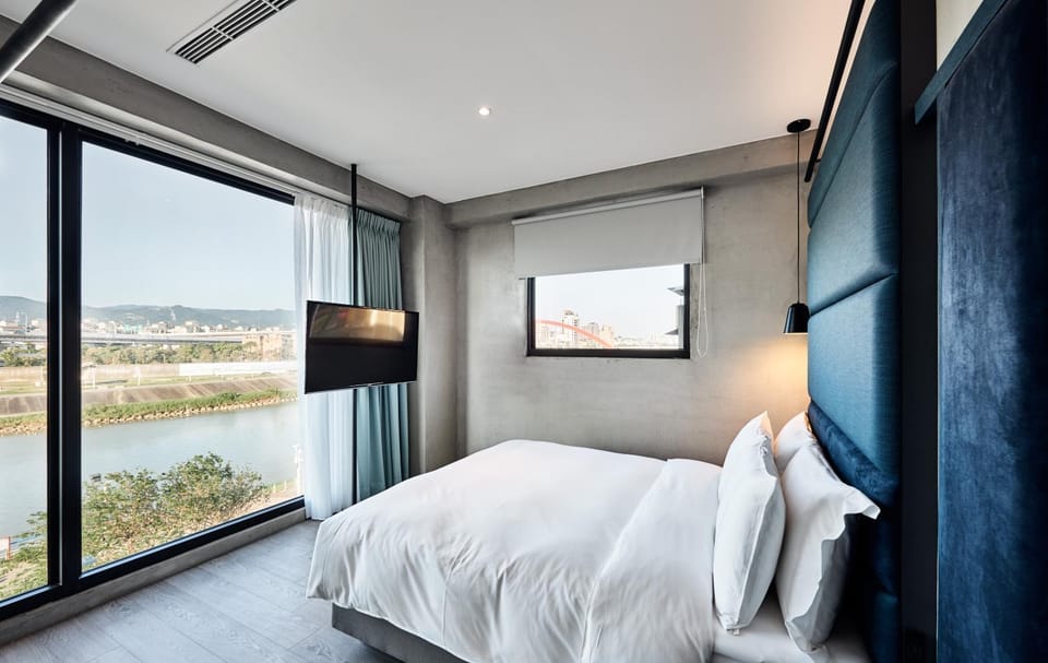 On site, Guests, River view, Street view, bunk bed