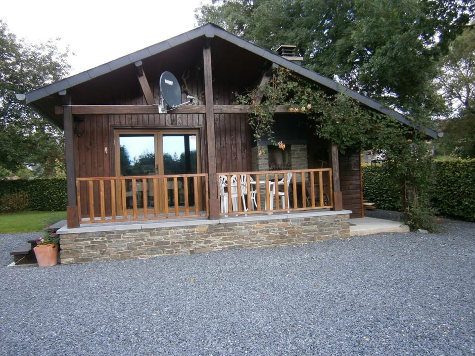 Le Chalet Pré de la Fontaine Chalet in Wallonia, Belgium