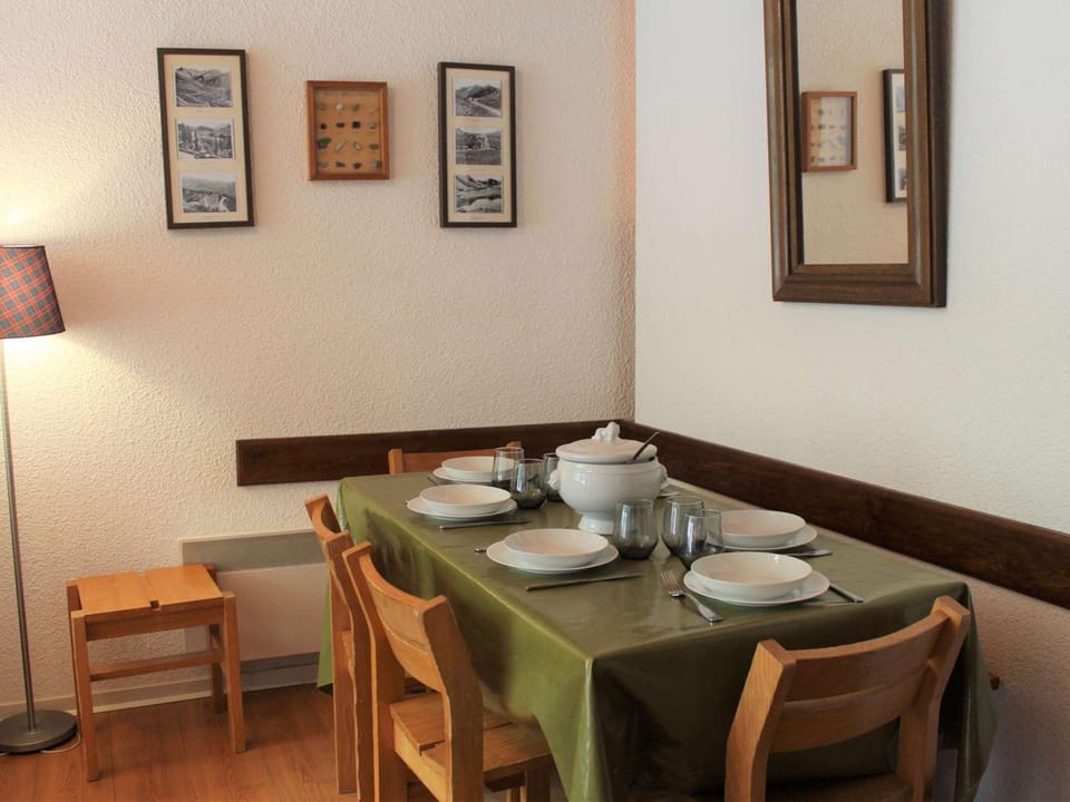 Appartement 2P+Coin Montagne à Vars, 30m Pistes et Centre, 6 Couchages - FR-1-330B-42 Apartment in Provence-Alpes-Côte d'Azur
