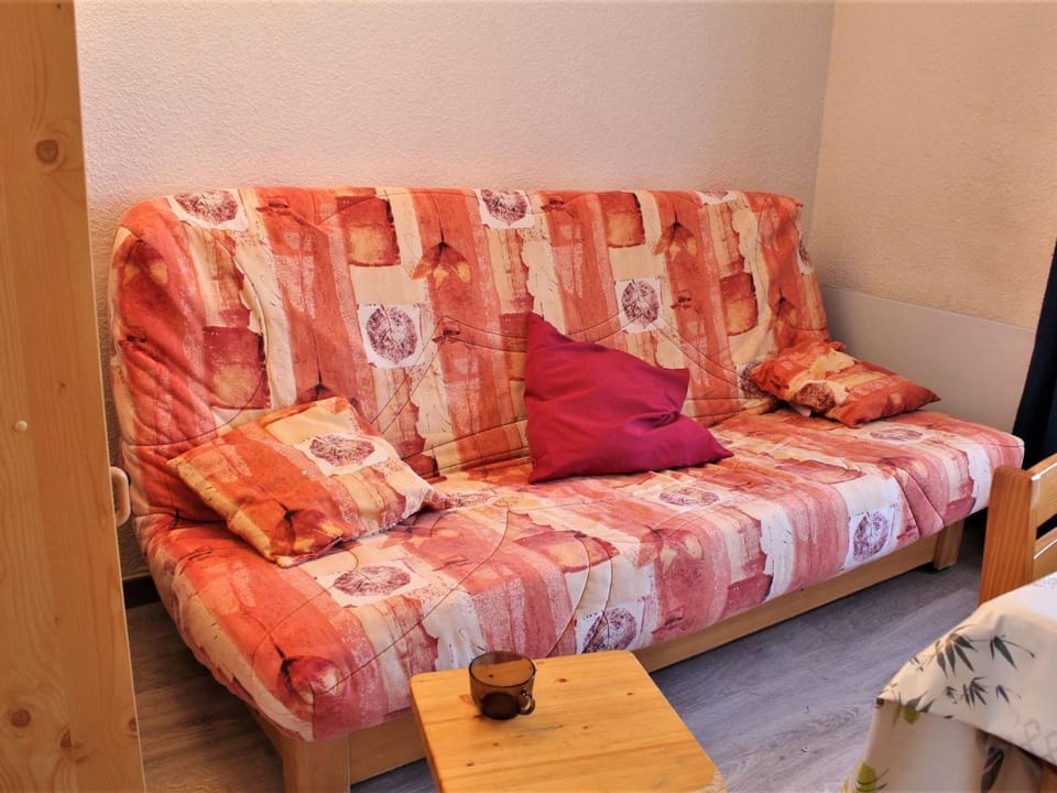Studio cosy cœur de station 2 pers, balcon, proche remontées mécaniques, animaux acceptés - FR-1-330-142 Apartment in Piedmont