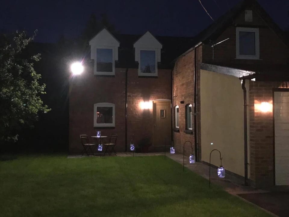 Property building, Night