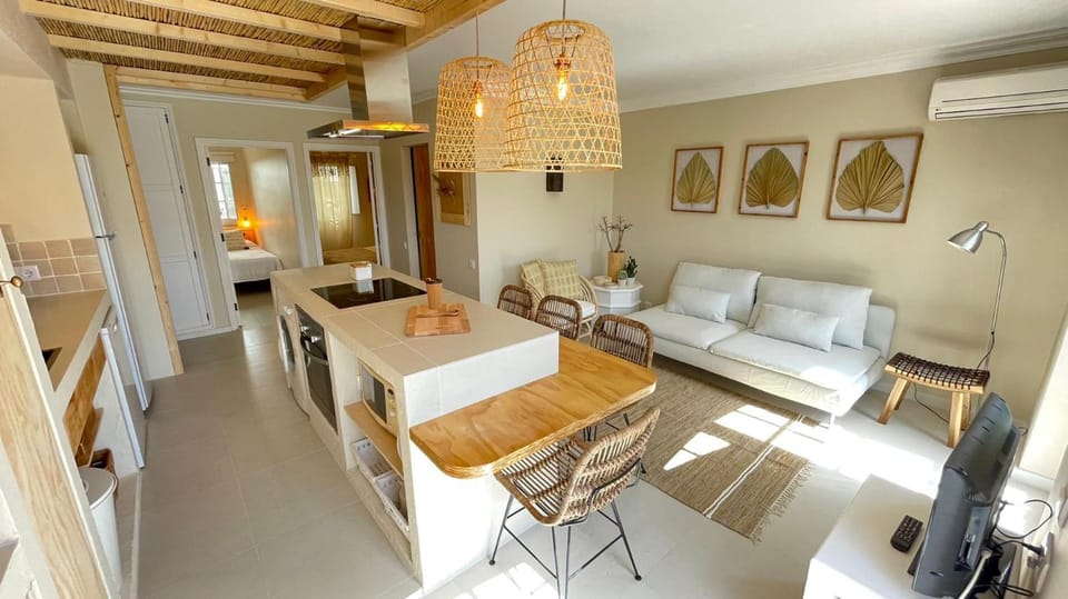 Living room, air conditioner