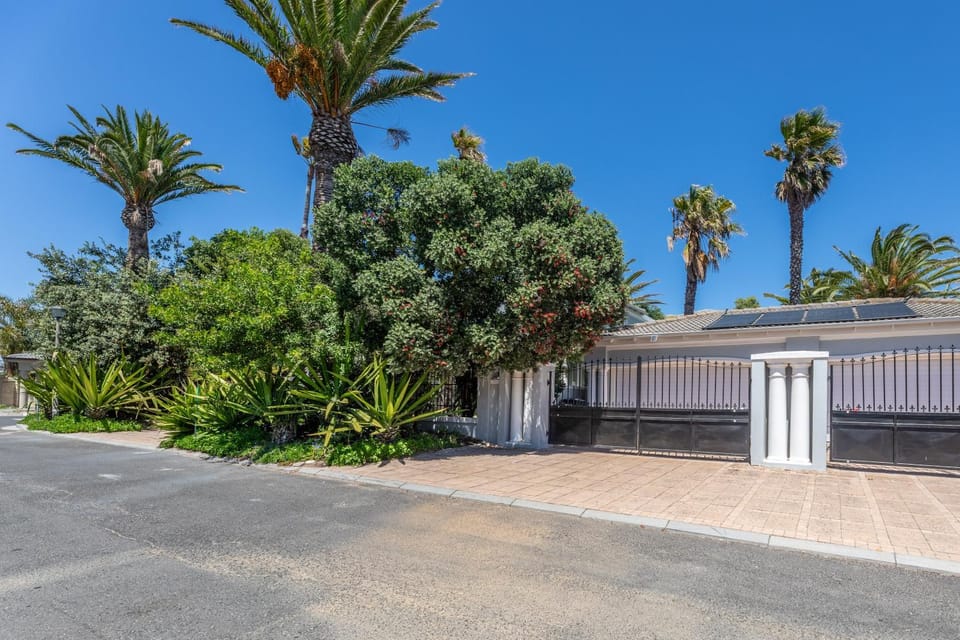 Maison du Cap Villa in Cape Town