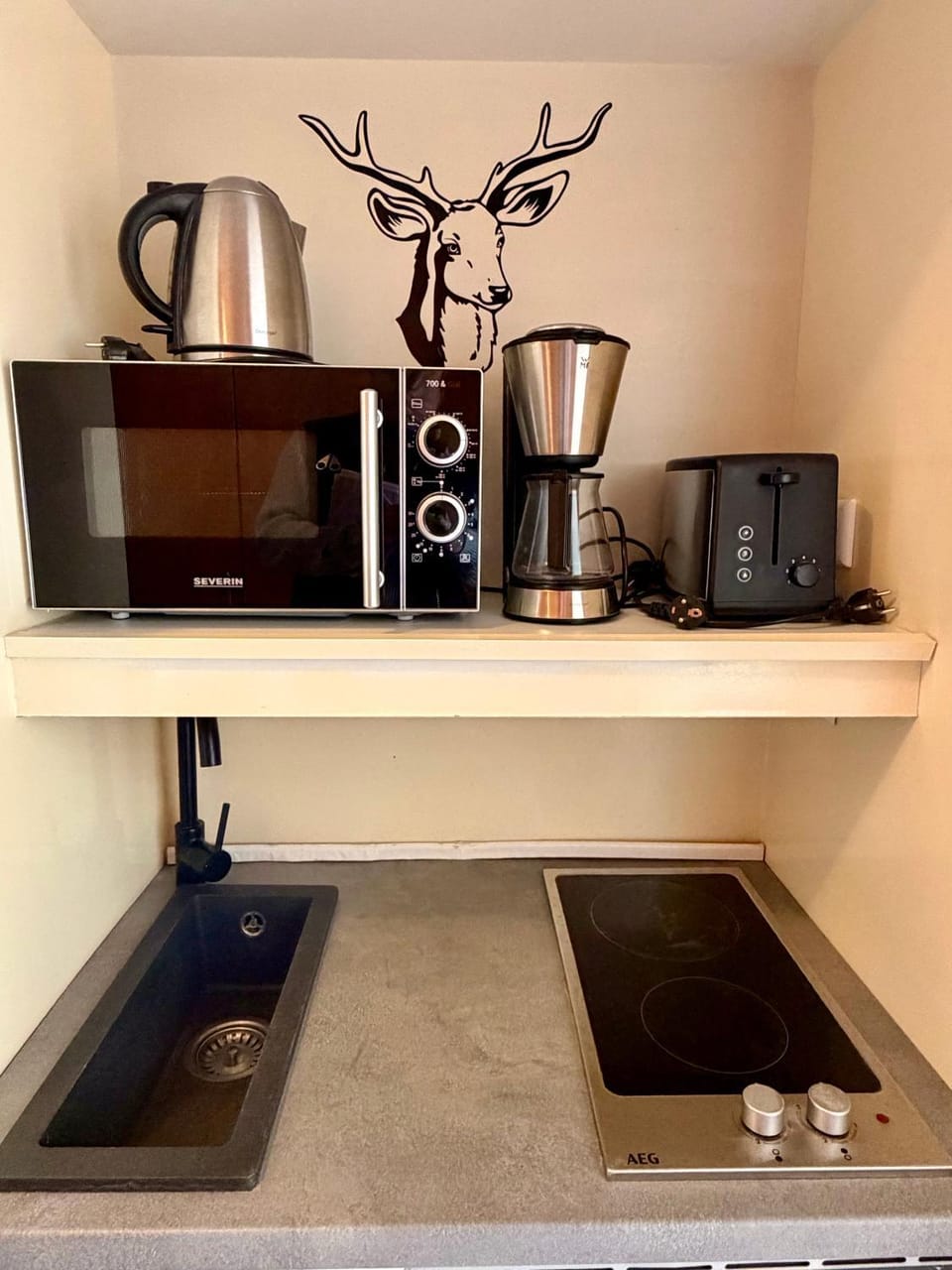 Kitchen or kitchenette, toaster