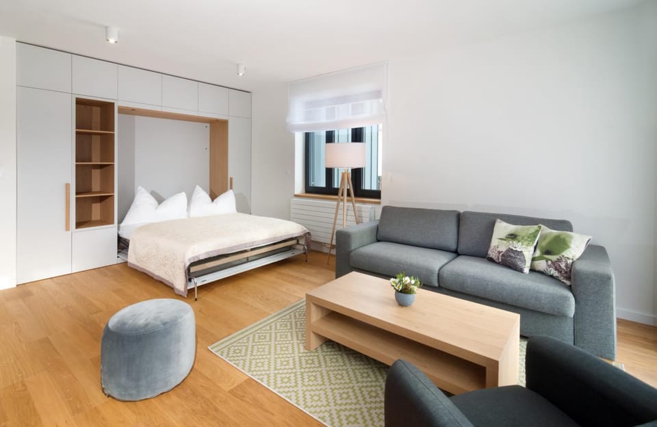 Bed, Living room