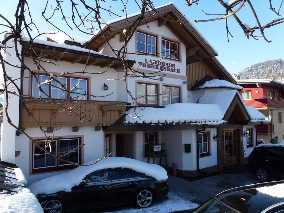 Property building, Winter