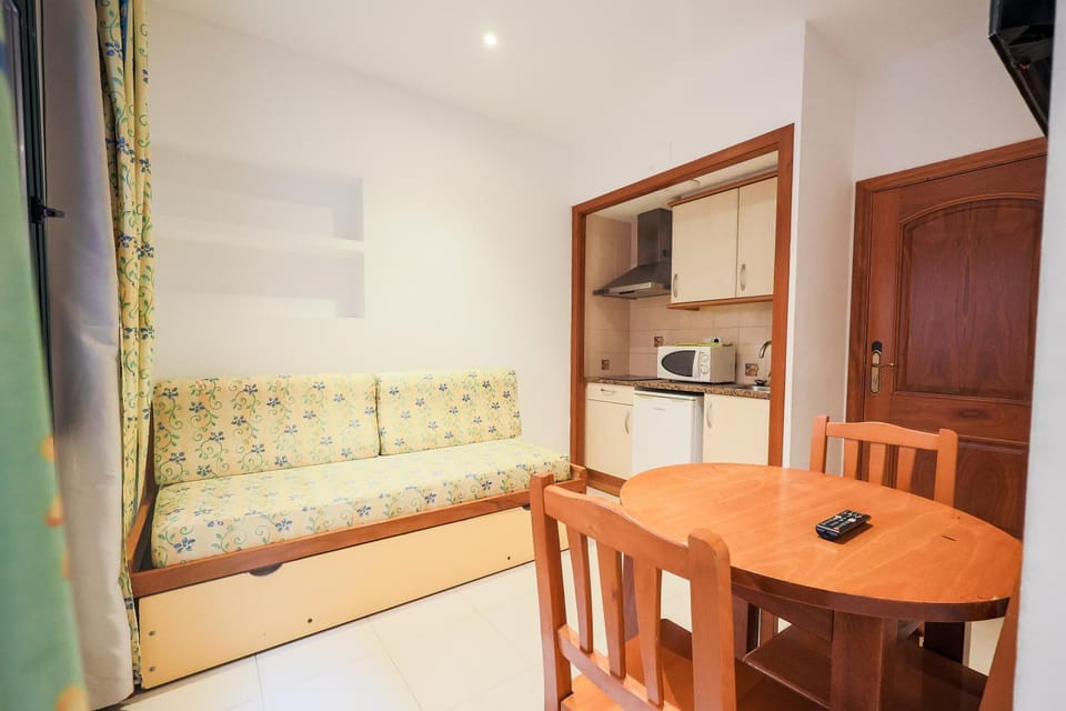 Apartamentos Royal Apartment in Lloret de Mar