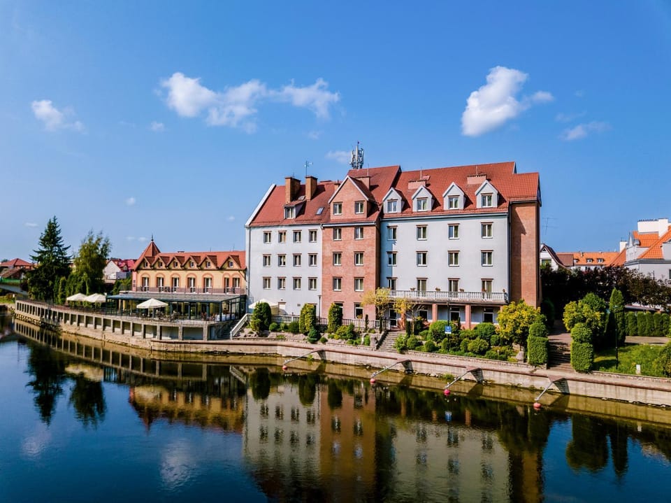 Day, River view