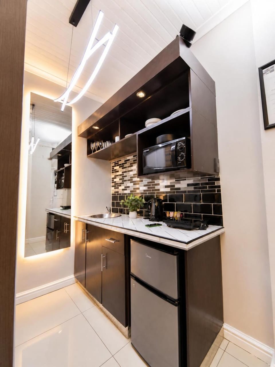 Kitchen or kitchenette